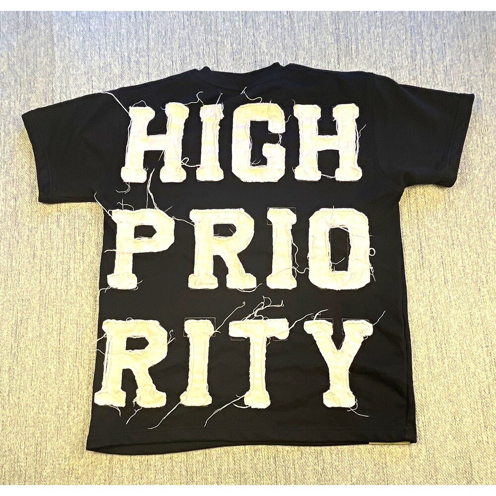 High Priority Studios T-Shirt M Black Raw Edge Patchwork Streetwear Distressed